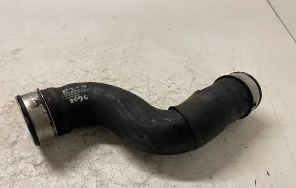 Mercedes-Benz E W211 Intercooler hose/pipe A2115282882