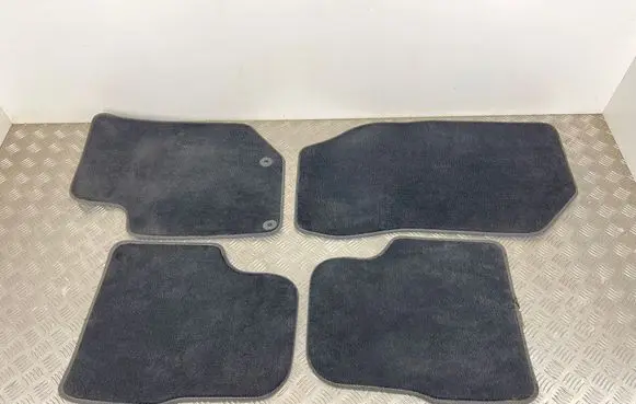 Peugeot 2008 II Car floor mat set 98324287ZD