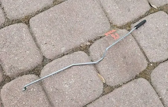Opel Adam Front door lock 