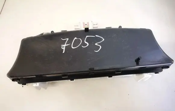 Toyota Corolla Verso E121 Speedometer (instrument cluster) 8380013150 83800-13150