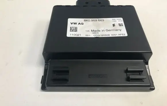 Audi A4 S4 B8 8K Voltage converter inverter 8K0959663