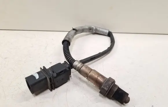 Audi A6 S6 C6 4F Lambda probe sensor 079906262 0258007256