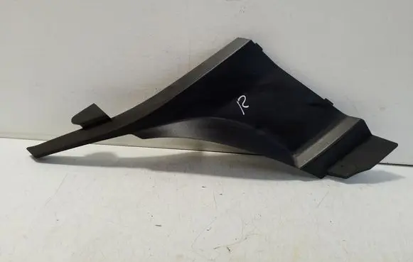 Under headlight/headlamp trim