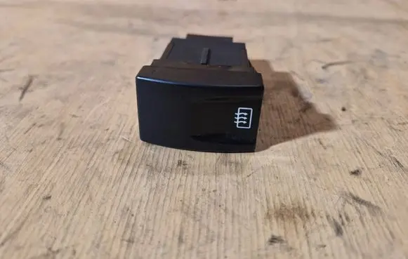 SsangYong Musso Windscreen/window heater switch 