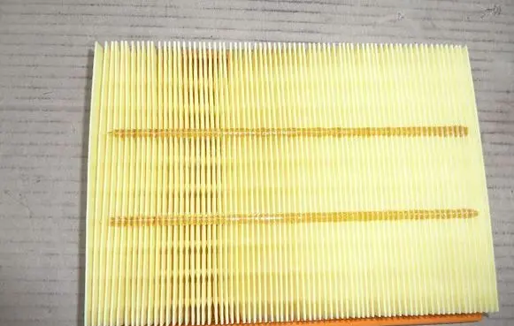 Nissan Note (E12) Air filter N1321072