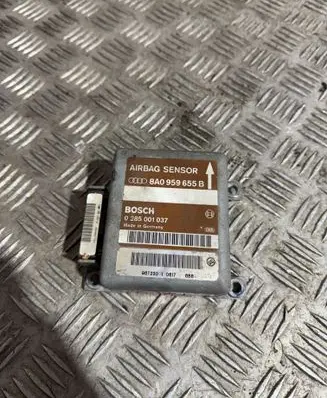 Audi A4 S4 B5 8D Airbag control unit/module 8A0959655B