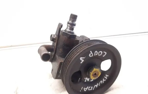 Hyundai Coupe Power steering pump 