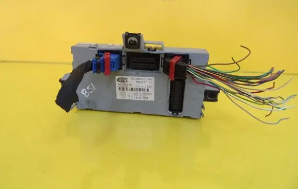 Alfa Romeo 147 BSM Control unit 60698110 501864220002