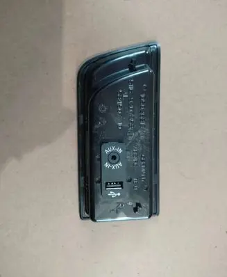 BMW 3 F30 F35 F31 USB socket connector 9207358 105026813 58450710