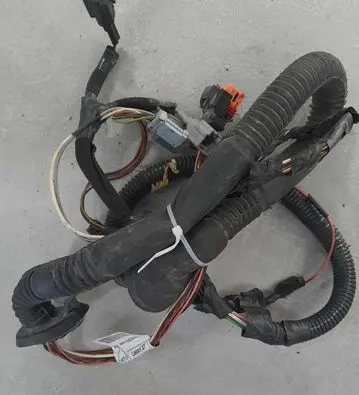 Renault Master III Front door wiring loom 2442AA 221113 254358R