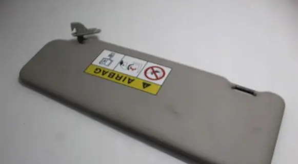 Sun visor clip/hook/bracket