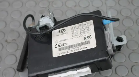 KIA Ceed Comfort/convenience module 95400A2880
