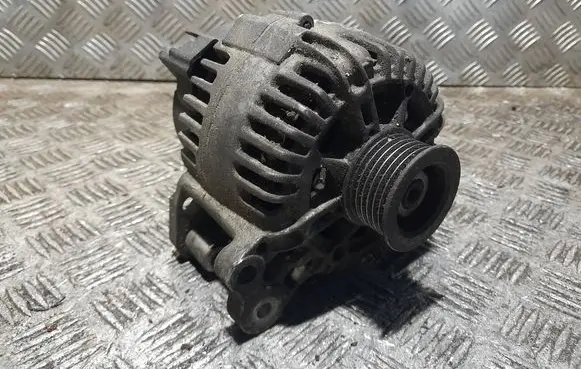 Volkswagen Golf V Generator/alternator 03C903023B 2542731E 404580146