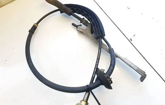 Mercedes-Benz A W168 Gear shift cable linkage a1683740064