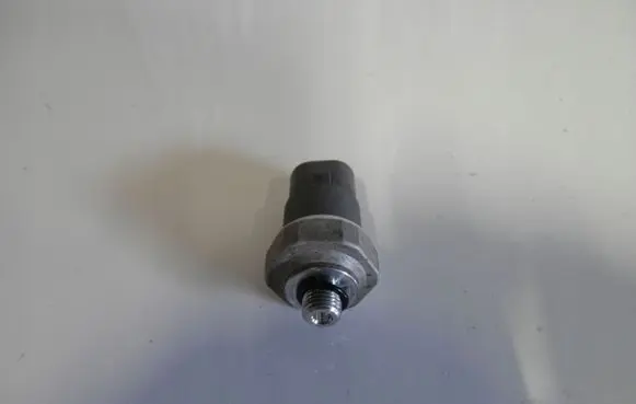 Mazda 6 Air conditioning (A/C) pressure sensor GH9367BHFJFU