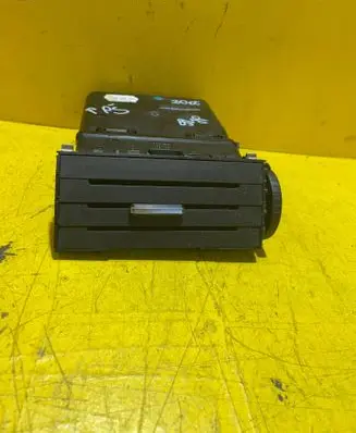 Ford C-MAX I Dash center air vent grill 3M51R014L21BC