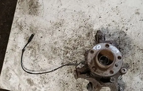 BMW X3 F25 Rear wheel hub