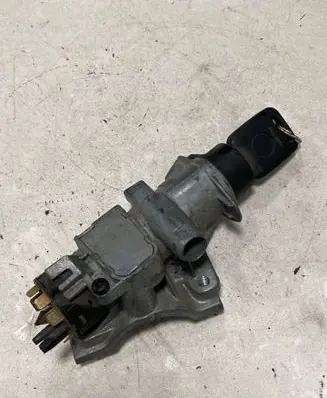 Audi A4 S4 B5 8D Ignition lock 4D0905851