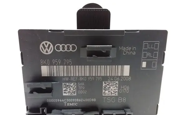 Audi A4 S4 B8 8K Door control unit/module 8K0959795