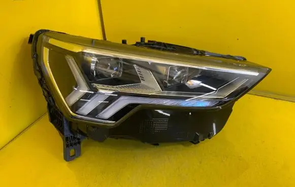 Audi Q3 F3 Headlight/headlamp 83A941036