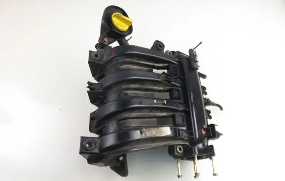 Renault Clio III Intake manifold 8200536146