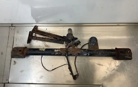 BMW 3 E30 Tow bar set