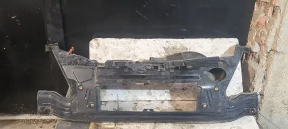Iveco Daily 5th gen Radiator support slam panel 