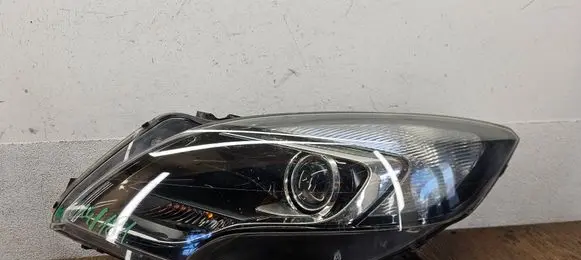 Opel Zafira C Headlight/headlamp 39009021
