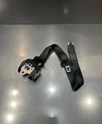 Skoda Octavia Mk2 (1Z) Front seatbelt 1Z0857701C 040990 1000072