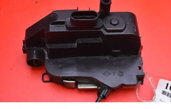 Renault Laguna II Front door lock 000662