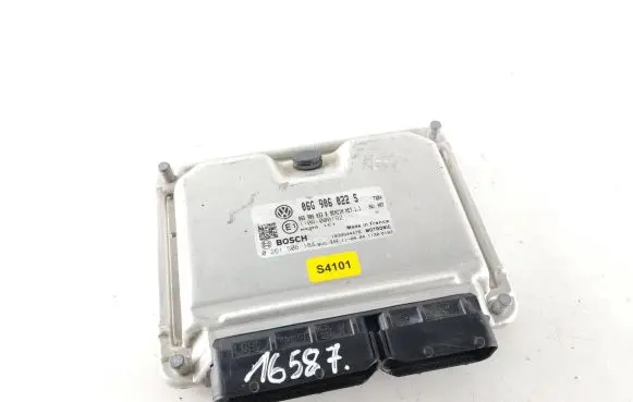 Volkswagen Caddy Engine control unit/module 06G906022S 066906022B 0261S06184