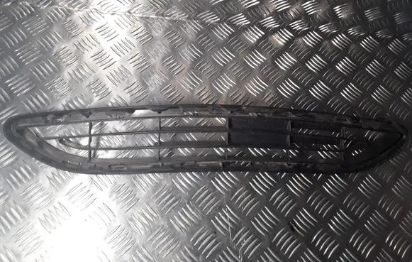 Toyota Aygo AB40 Front bumper upper radiator grill 531140H010