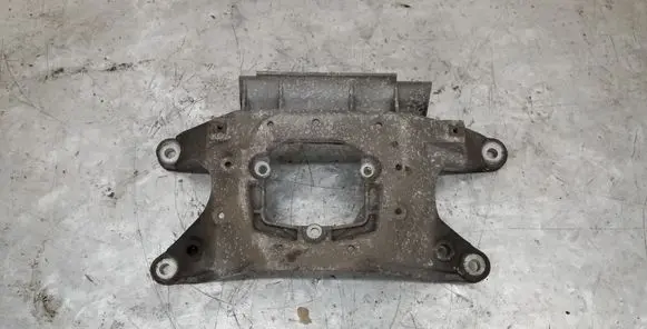 Audi A4 S4 B8 8K Gearbox mounting bracket 8K0399253K