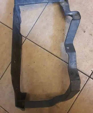 Audi A8 S8 D2 4D Headlight/headlamp mounting bracket 4D0805856A