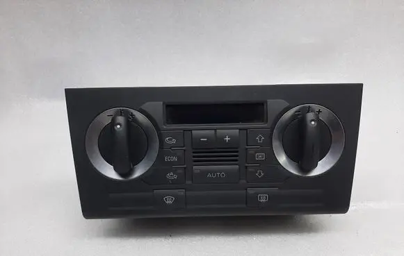 Audi A3 S3 8P Climate control unit 8P0820043H
