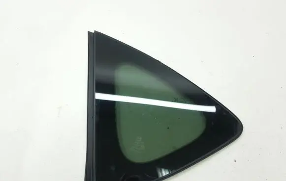 Mazda CX-5 Rear side window