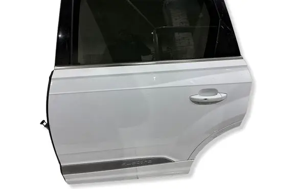 Audi Q7 4M Rear door 4M0959795G 4M0959795