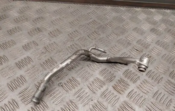 Audi A7 S7 4G Engine coolant pipe/hose 079121085N