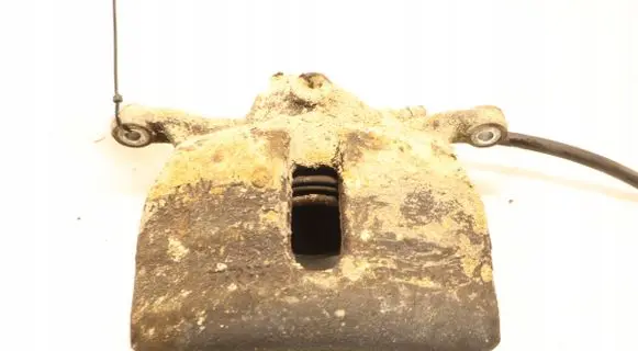 Volkswagen Golf VII Front brake caliper