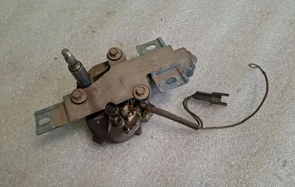 Ford Sierra Rear window wiper motor 0390201511