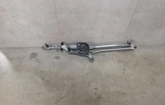 Mercedes-Benz CLS C218 AMG Front wiper linkage and motor 3397021442