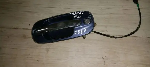 Hyundai Trajet Front door exterior handle 826603A010 82660-3A010