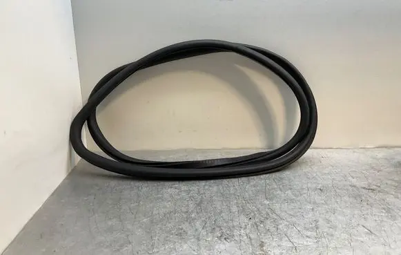BMW 7 F01 F02 F03 F04 Front door rubber seal 7177999