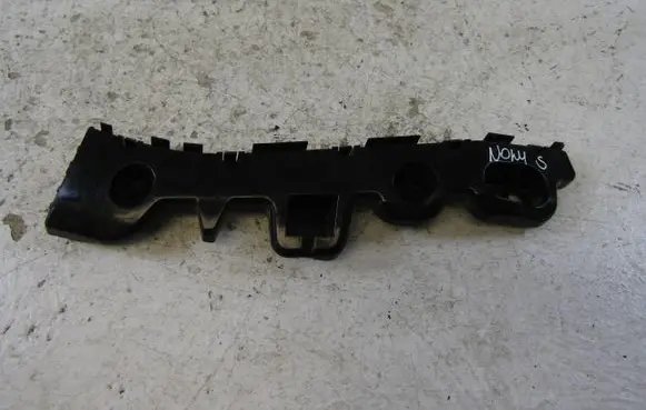 Mazda CX-5 II Rear bumper mounting bracket KB8A502H1