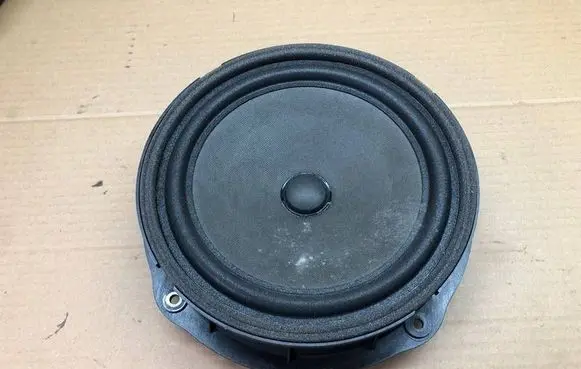 Seat Leon (5F) Front door speaker 5F0035415