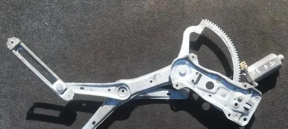 Mercedes-Benz C W202 Sliding door window regulator with motor 0130821639