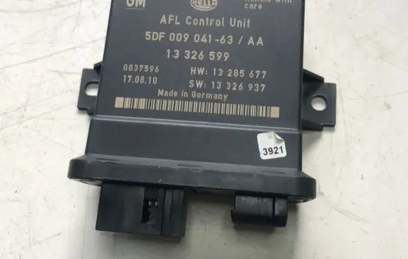Opel Insignia A Light module LCM 13326599
