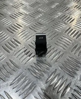Audi A5 Tailgate opening switch 4M0959831A
