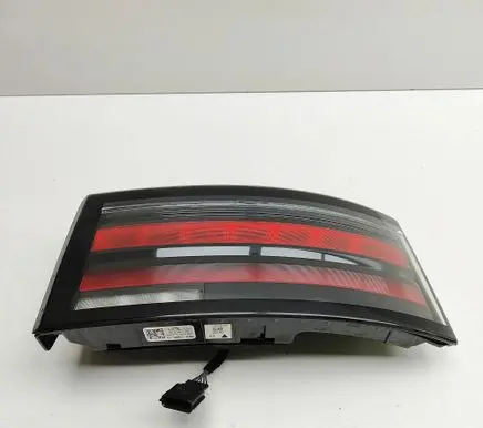 Land Rover Discovery 5 Tailgate rear/tail lights MY4213A420CD