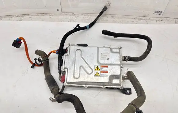 Tesla Model S Voltage converter inverter 102866500E 108638000A